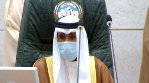 أمير الكويت يتلقى برقية تهنئة من رئيس العراق بمناسبة تشكيل الحكومة الجديدة