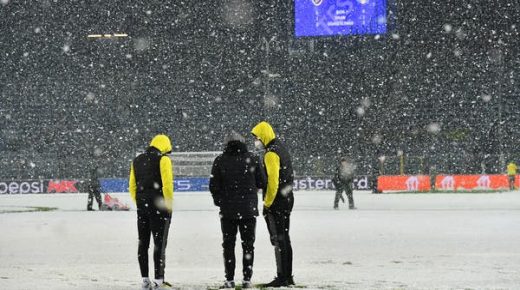 تأجيل مباراة أتالانتا ضد فياريال بسبب تساقط الثلوج 