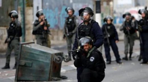 جيروساليم بوست: إصابة اسرائيلية بجروح في هجوم طعن وقع في حي الشيخ جراح 
