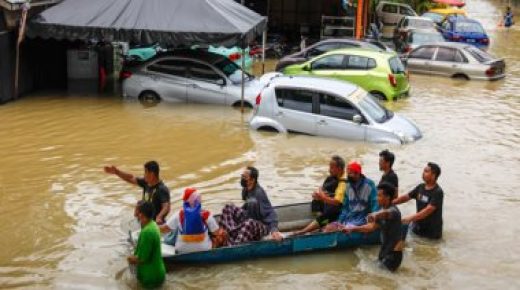 سكرتير التعاون الإسلامي يقدم تعازيه لماليزيا في ضحايا الفيضانات 