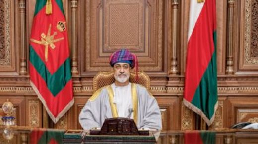 سلطان عمان يبعث برسالة خطية للعاهل السعودى تتعلق بتعزيز التعاون