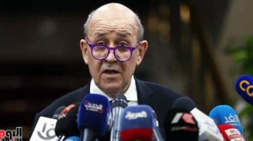 وزير خارجية فرنسا: نقلت للرئيس الجزائرى رغبة باريس فى العمل من أجل إذابة الجليد
