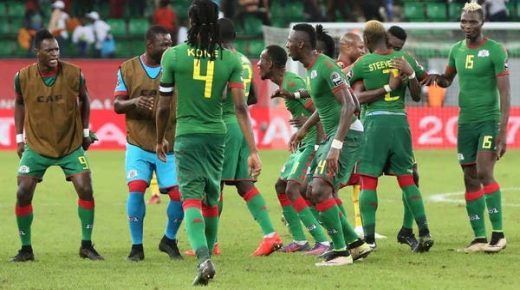 منتخب بوركينا فاسو يشكك في نتائج اختبارات كورونا للاعبين 