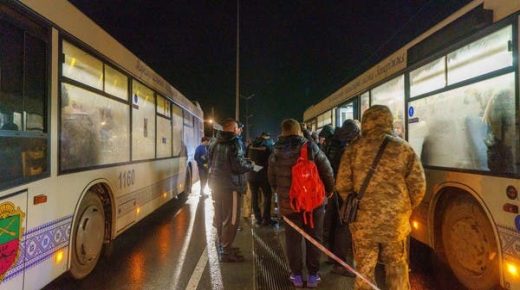7 قتلى بنيران روسية على حافلات إجلاء بخاركيف
