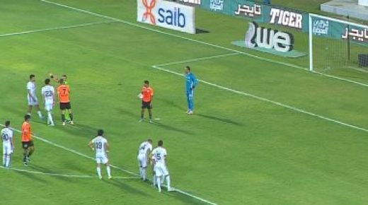 محمد هلال يتعادل للبنك الأهلى أمام الجونة من ركلة جزاء.. فيديو