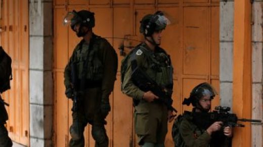 استشهاد فلسطينى بنيران الاحتلال بزعم تنفيذه عملية طعن لأحد الجنود قرب الخليل