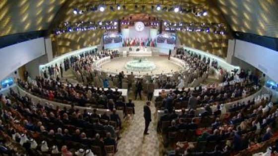 القمة العربية بالجزائر: تواصل تسليم الدعوات.. والقادة العرب يؤكدون المشاركة