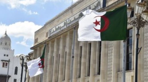رئيس البرلمان الجزائرى: نلعب دورًا محوريًا من أجل السلام فى ظل التحولات الواقعة فى العالم