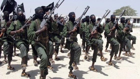 مقتل 10 أشخاص في هجوم إرهابي لحركة الشباب الصومالية جنوب البلاد