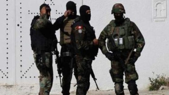 سلطات تونس تضبط عناصر سلفية بتهمة الانتماء إلي تنظيم إرهابي