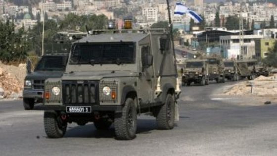 الاحتلال الإسرائيلي يهاجم مراكب الفلسطينيين.. والقوات تواصل حصار “المغير”