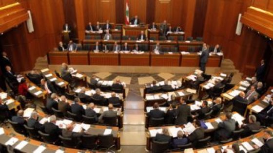 برلمان لبنان يتخذ سلسلة إجراءات لاحتواء تداعيات أزمة جلسة اللجان المشتركة