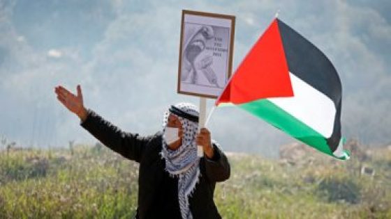 خارجية فلسطين: ازدواجية المعايير الدولية شجّعت الكنيست على تمرير قانون منع رفع العلم الفلسطينى
