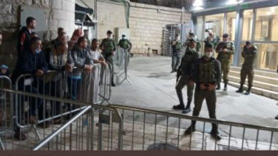 الاحتلال الإسرائيلى يعتقل شابين فلسطينيين من القدس ويقتحم بلدة فى جنوب “جنين”