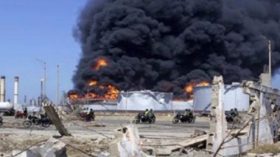 حريق فى خطوط البترول بمصفاة ميناء الأحمدى الكويتية