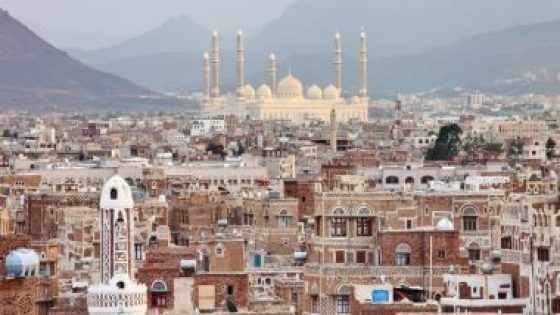 اليمن ترحب بجهود السعودية وسلطنة عمان لإحلال السلام والاستقرار فى البلاد