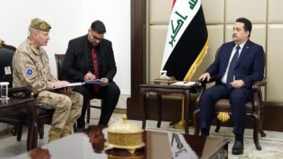 رئيس وزراء العراق يستعرض مع قائد بعثة “الناتو” عمليات الجيش لملاحقة الإرهاب