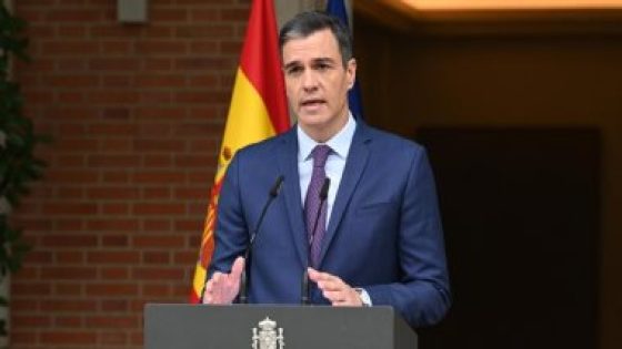 رئيس وزراء إسبانيا يطالب بعقد قمة سلام فلسطينية-إسرائيلية