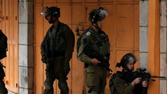عشرات المستوطنين الإسرائيليين يهاجمون بلدة فلسطينية شمال الضفة الغربية