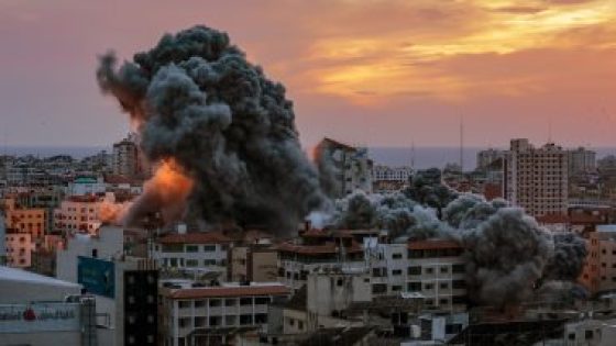 13 شهيدا في قصف طائرات الاحتلال الإسرائيلي لمنزلين في خان يونس